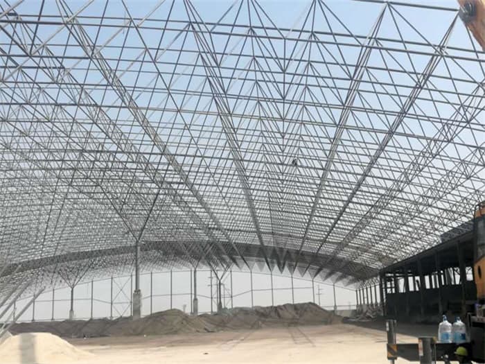 青岛钢厂料仓网架工程